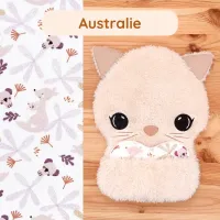 Doudou Bee Doux Andrea le Chat avec cœur en tissu motif Australie