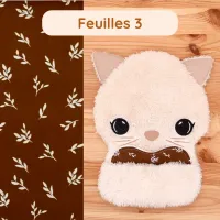 Doudou Bee Doux Andrea le Chat avec cœur en tissu motif Feuilles 3