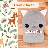 Doudou Bee Doux Garou le Loup avec cœur en tissu motif Forêt d'hiver