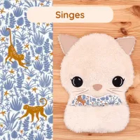 Doudou Bee Doux Andrea le Chat avec cœur en tissu motif Singes